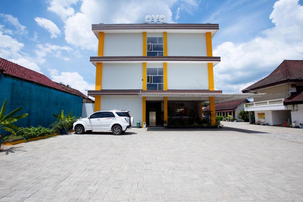 Oyo 3207 Hotel Gracia Bandar Lampung Exteriér fotografie
